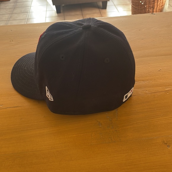 New Era Cleveland Guardians fitted hat - Picture 2 of 3